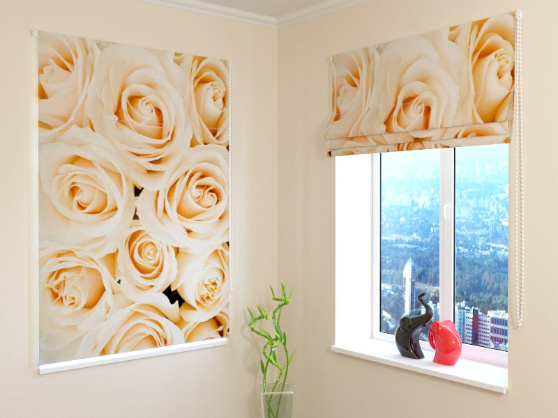 Roman Blind Bouquet of Cream Roses